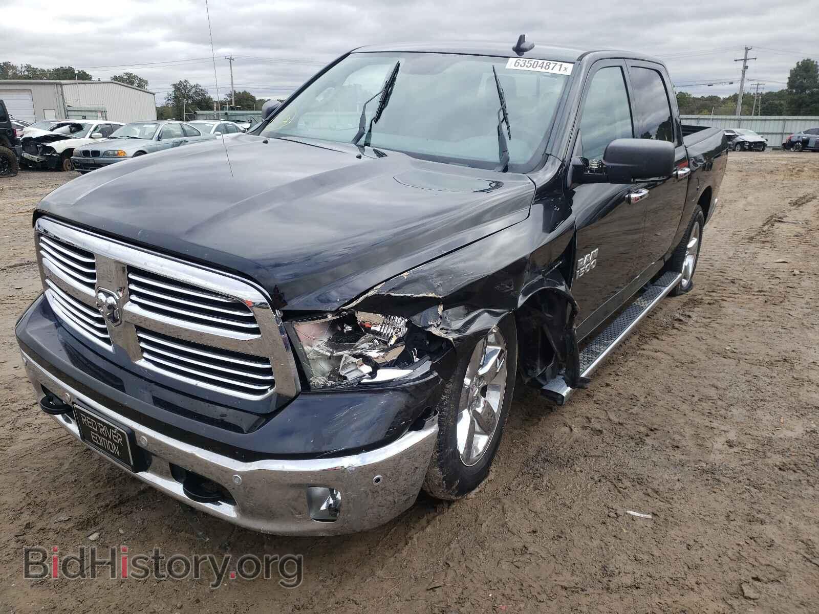 2017 RAM 1500 - VIN: 3C6RR7LT9HG523818 - Фото 2