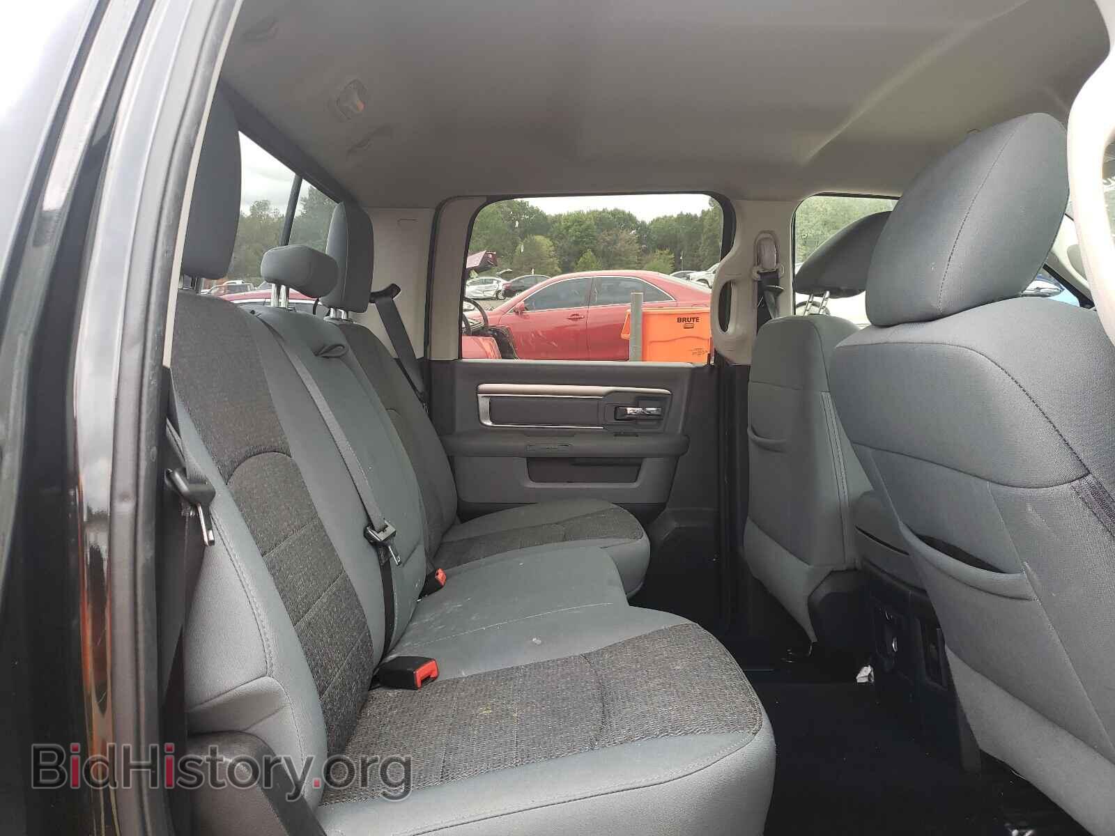 2017 RAM 1500 - VIN: 3C6RR7LT9HG523818 - Фото 6