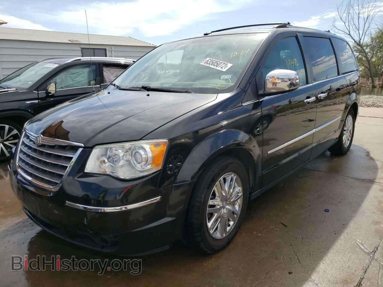 2009 CHRYSLER MINIVAN - VIN: 2A8HR64X29R568393 - Фото 2