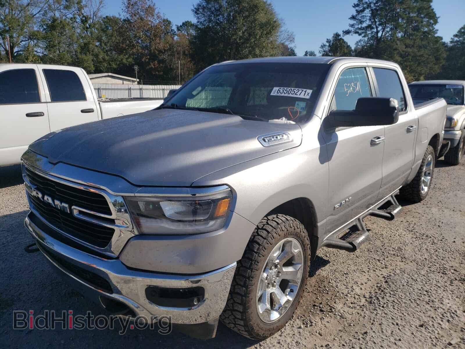 2019 RAM 1500 - VIN: 1C6SRFFTXKN588215 - Фото 2