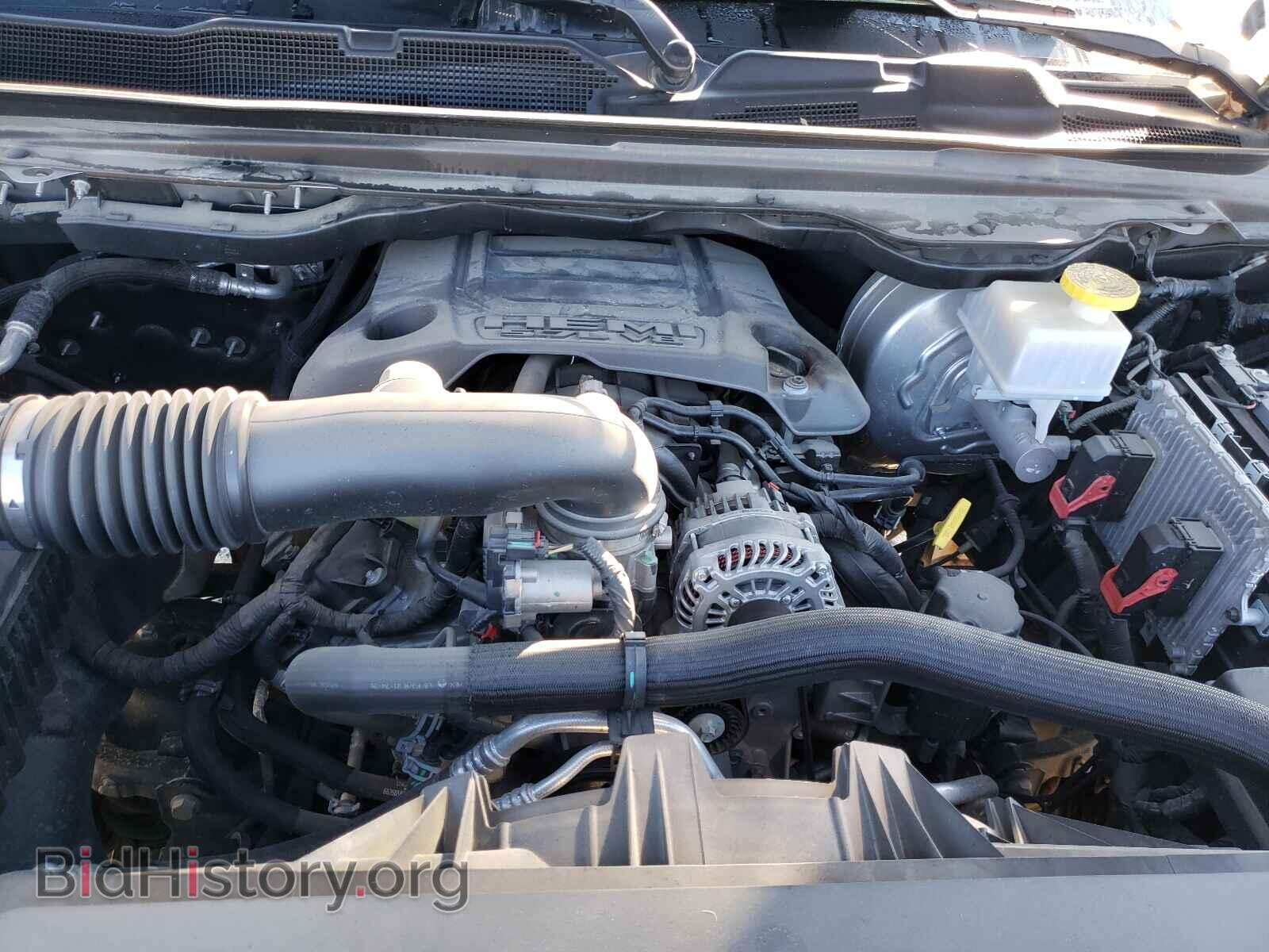 2019 RAM 1500 - VIN: 1C6SRFFTXKN588215 - Фото 7
