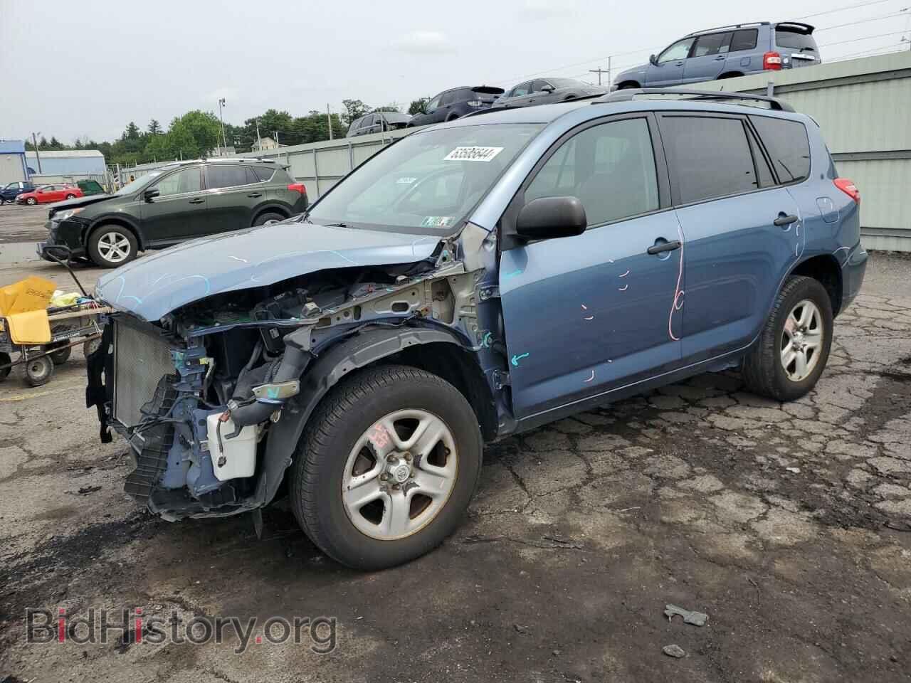 Фотография 2T3JF4DV3BW143300 - TOYOTA RAV4 2011