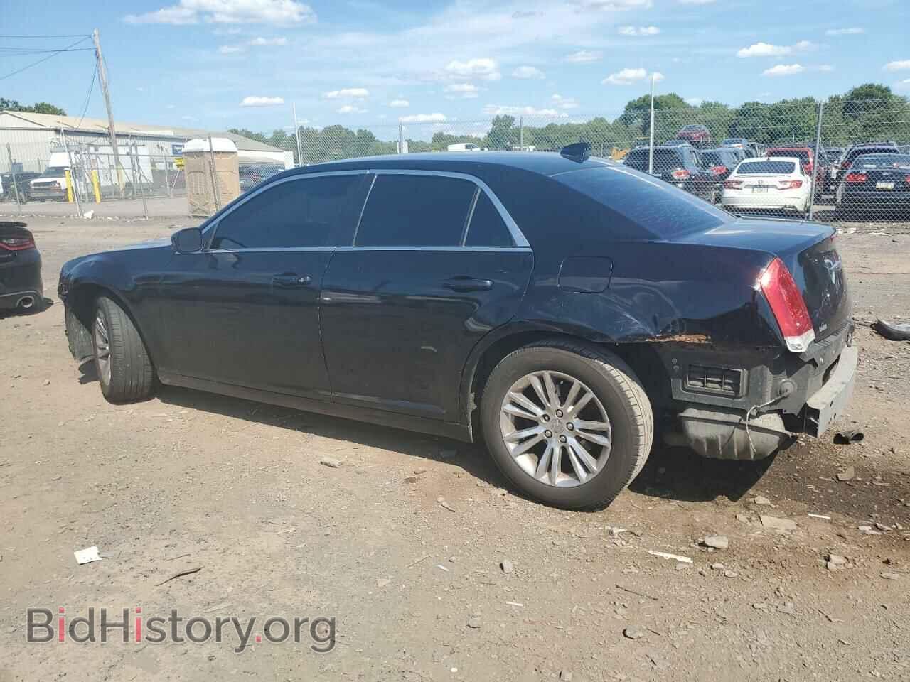2016 CHRYSLER 300 - VIN: 2C3CCAAG5GH328949 - Фото 2