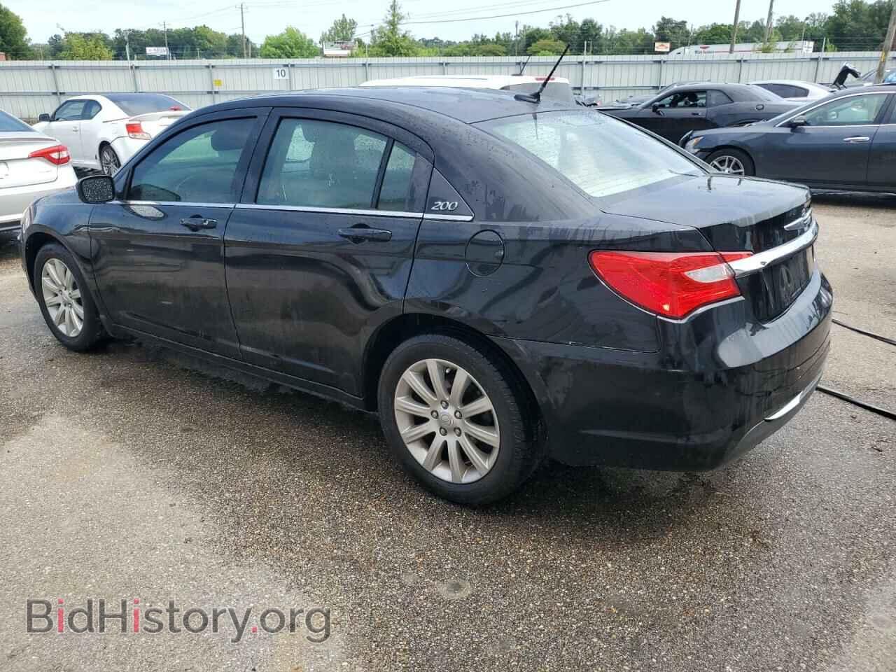 2014 CHRYSLER 200 - VIN: 1C3CCBAG8EN103712 - Фото 2