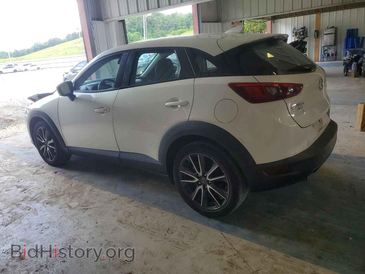 2017 MAZDA CX-3 - VIN: JM1DKFC75H0166601 - Photo 2