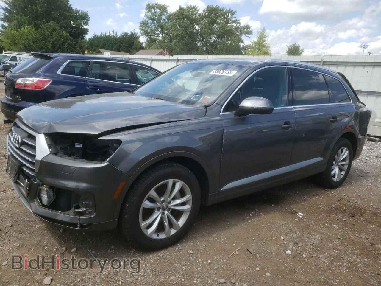Photo WA1LAAF76KD010140 - AUDI Q7 2019