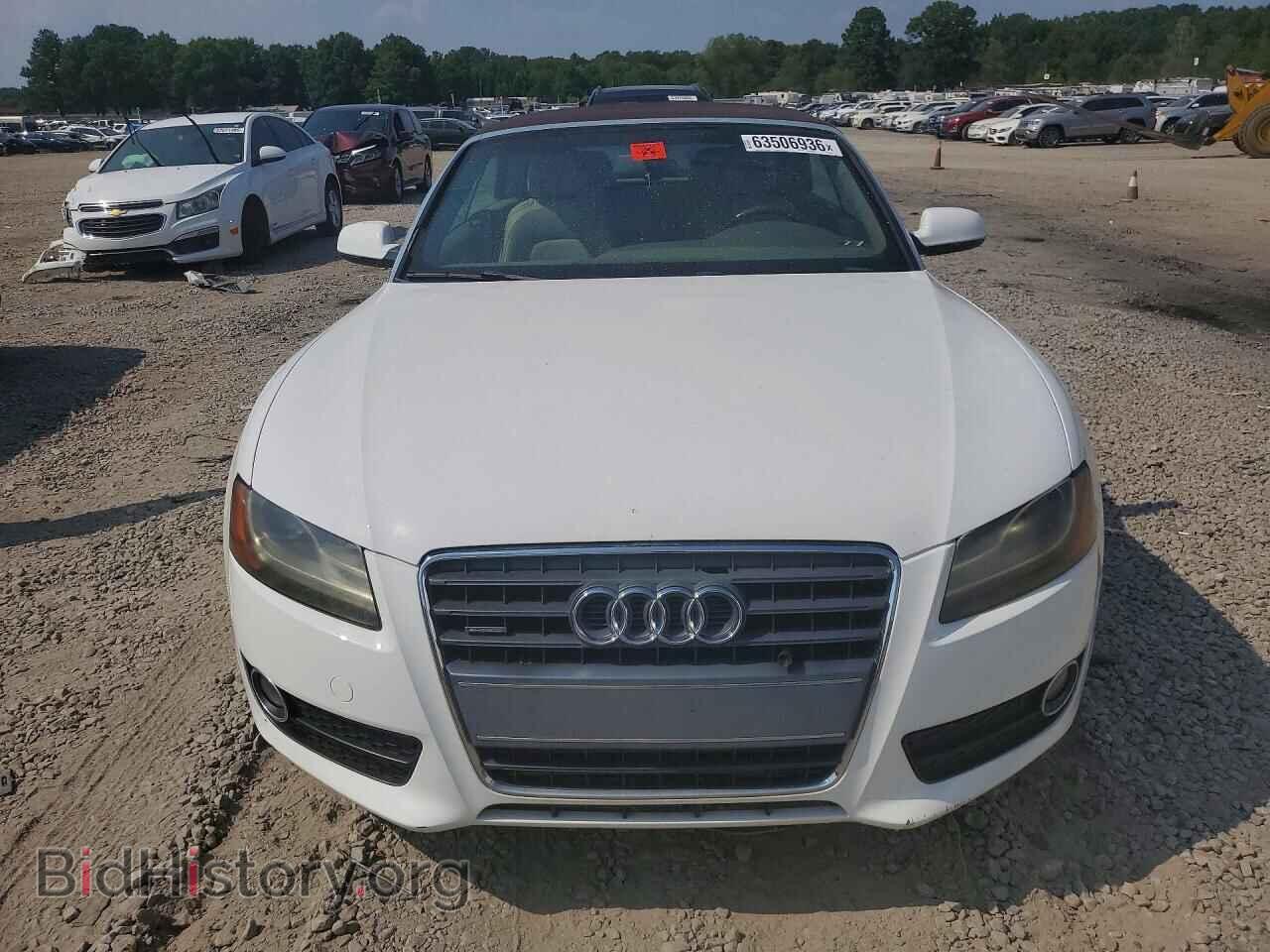 2011 AUDI A5 - VIN: WAULFAFHXBN001576 - Photo 5