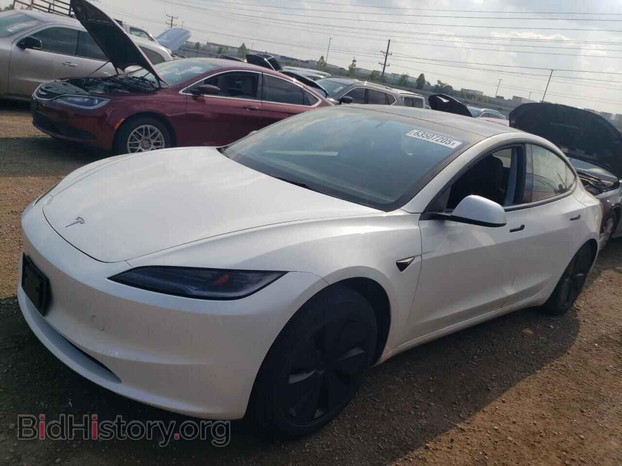 Фотография 5YJ3E1EA3RF732076 - TESLA MODEL 3 2024