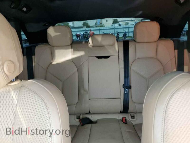 2017 Porsche MACAN (VIN WP1AB2A51HLB16739) — photo 10 of 14