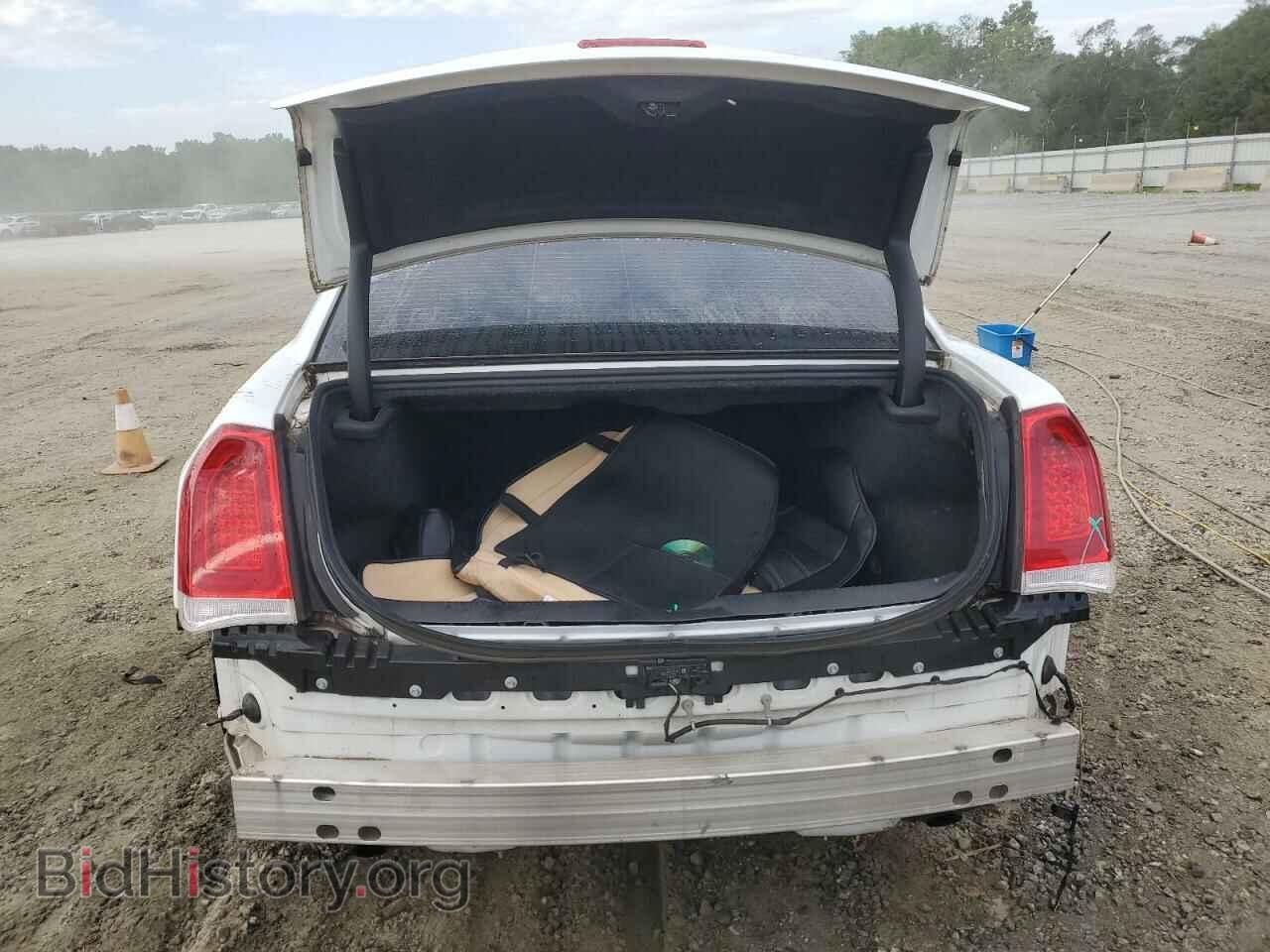 2019 CHRYSLER 300 - VIN: 2C3CCAAG5KH760840 - Фото 6