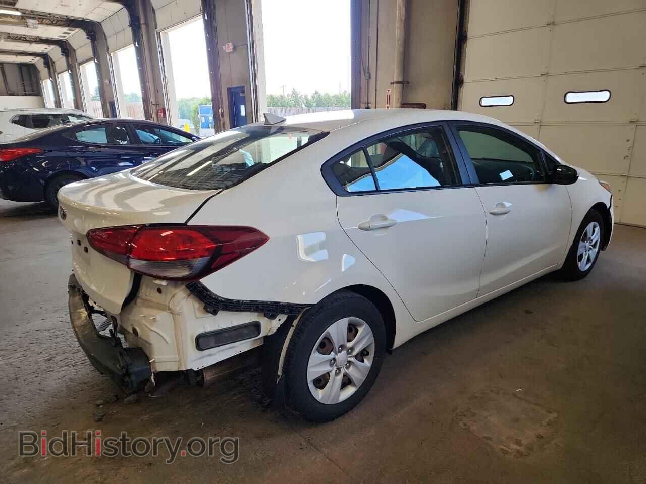 2017 KIA FORTE - VIN: 3KPFK4A78HE028512 - Фото 3