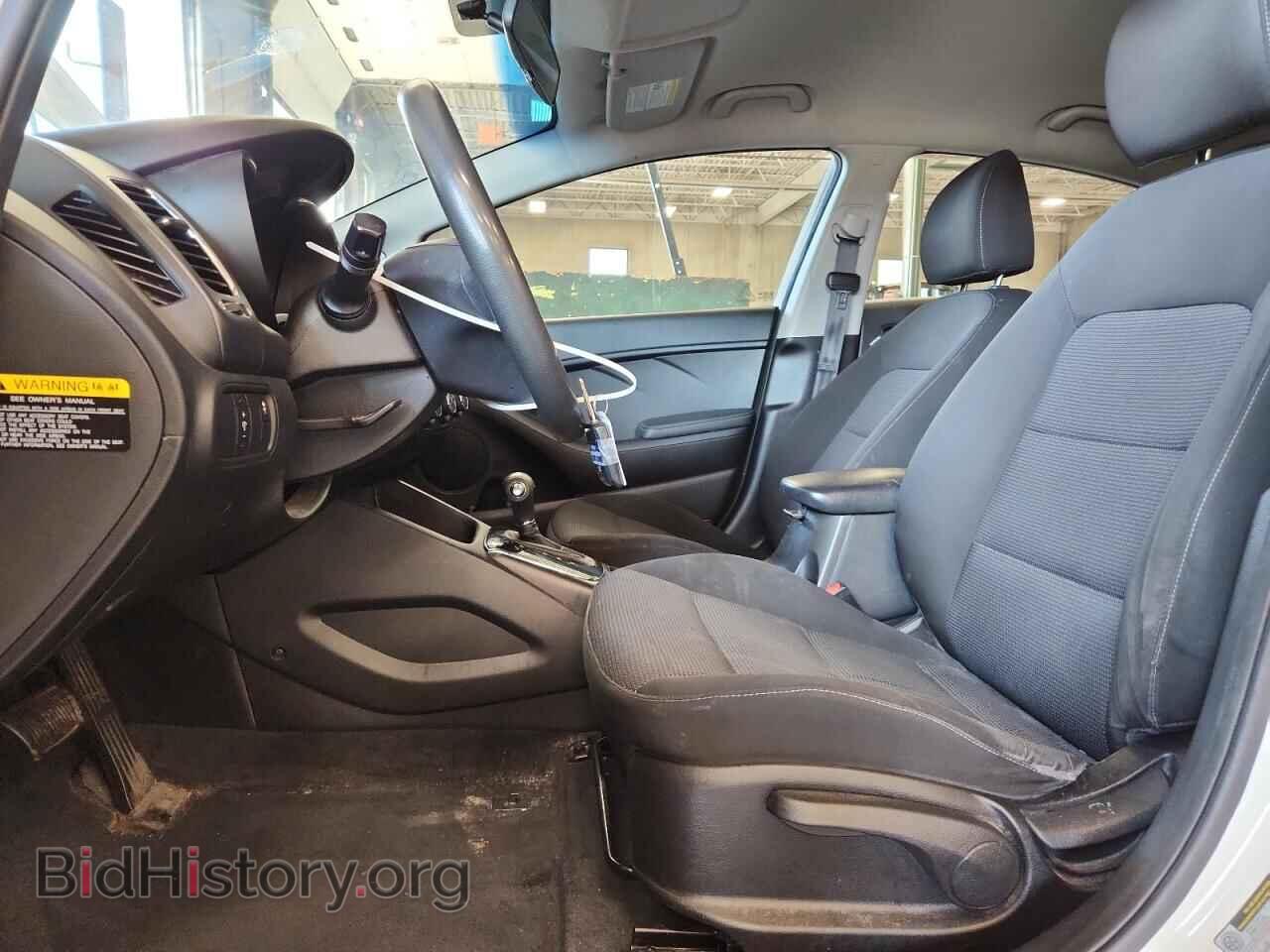 2017 KIA FORTE - VIN: 3KPFK4A78HE028512 - Фото 7