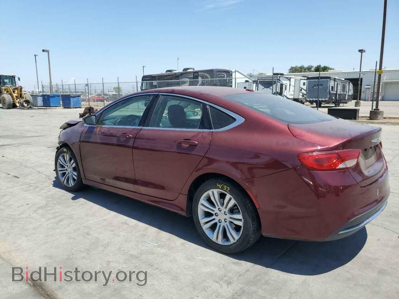 2015 CHRYSLER 200 - VIN: 1C3CCCAB7FN568039 - Photo 2