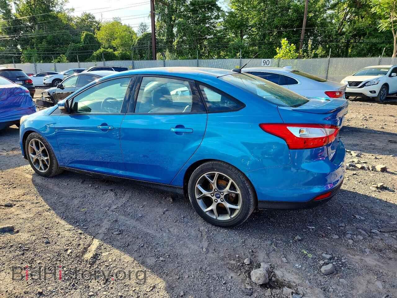 2014 FORD FOCUS - VIN: 1FADP3F27EL217158 - Photo 2