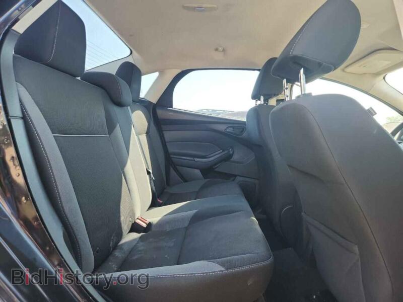 2012 Ford FOCUS (VIN 1FAHP3F28CL457883) — фото 10 из 12