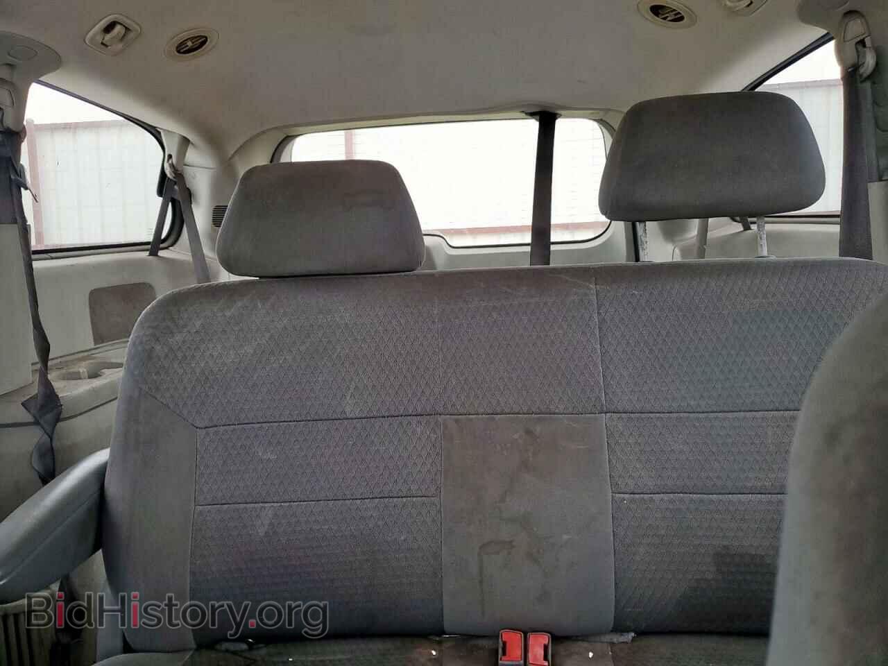 2008 CHRYSLER MINIVAN - VIN: 2A8HR44HX8R137361 - Фото 10