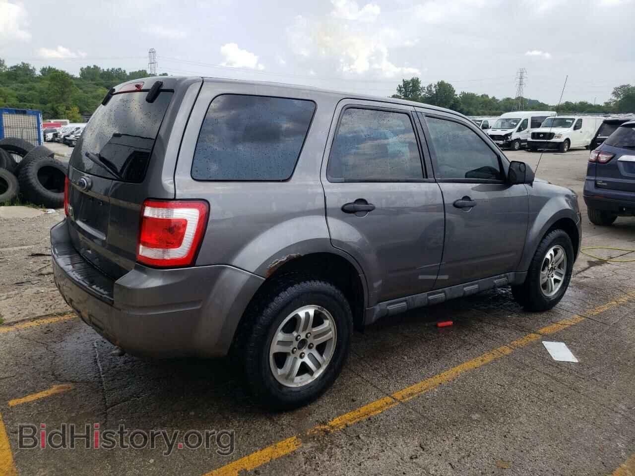 2011 FORD ESCAPE - VIN: 1FMCU0C7XBKB10566 - Фото 3