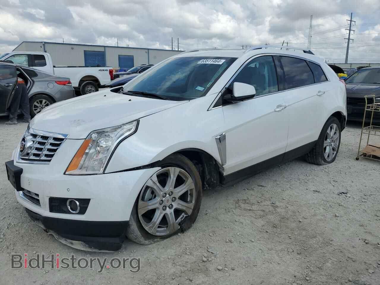 Фотография 3GYFNDE34FS546446 - CADILLAC SRX 2015