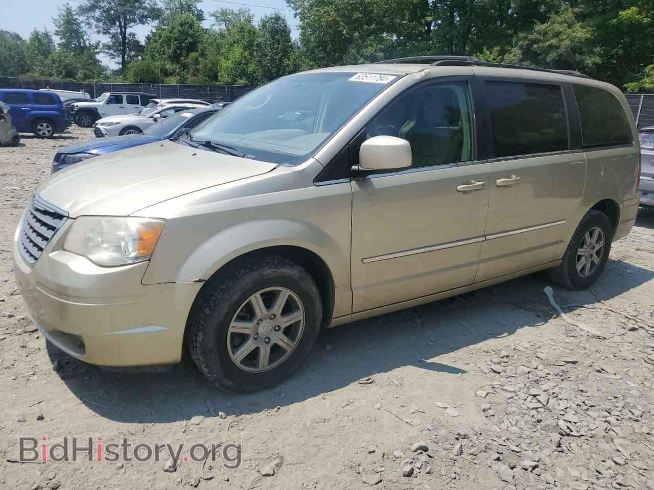 Photo 2A4RR5D13AR189693 - CHRYSLER MINIVAN 2010