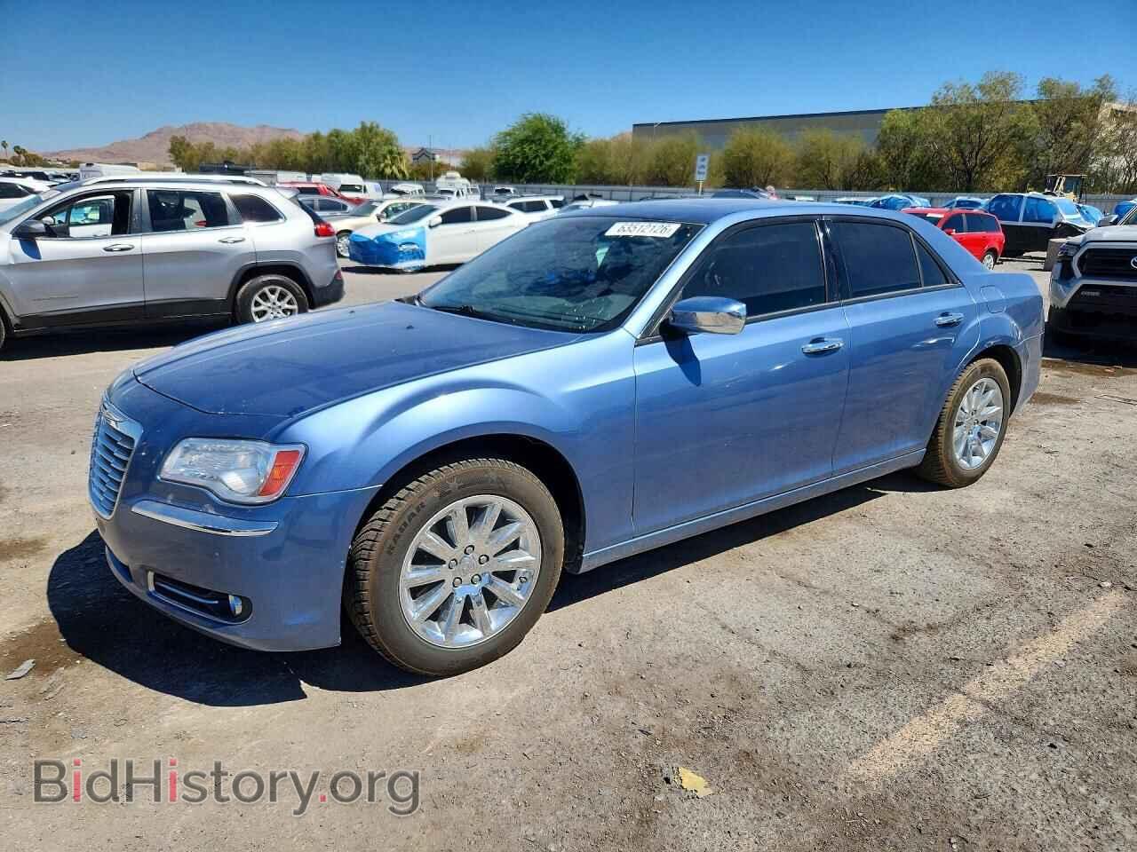 Photo 2C3CA6CT6BH581235 - CHRYSLER 300 2011