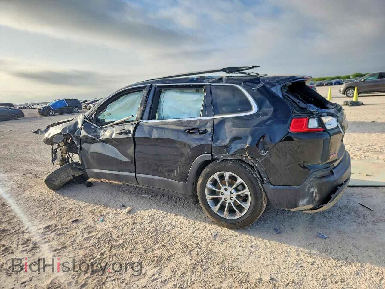 2019 JEEP CHEROKEE - VIN: 1C4PJLLB5KD205691 - Photo 2