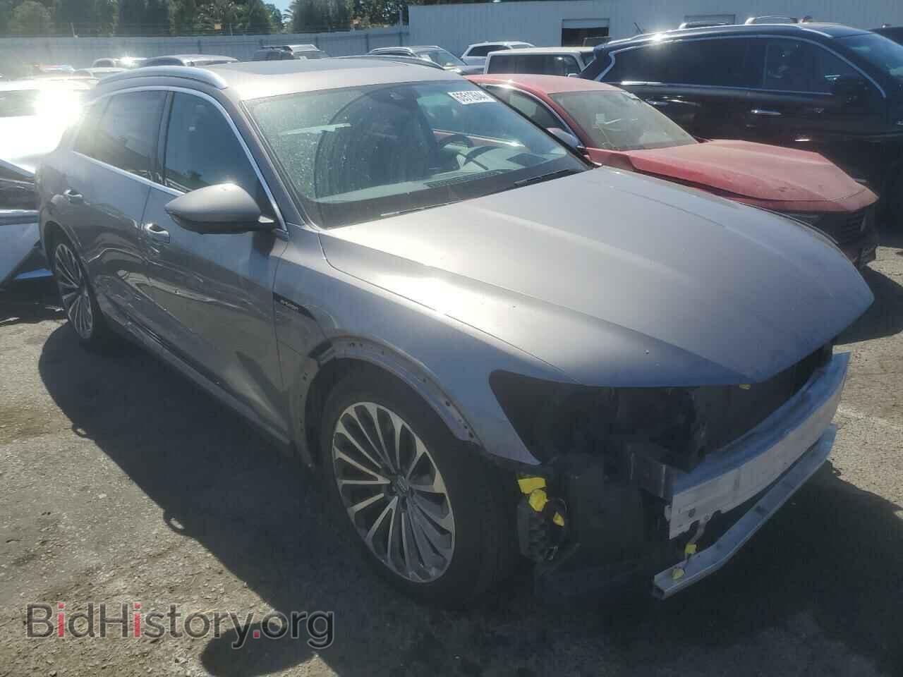 2019 AUDI E-TRON - VIN: WA1VABGE6KB023901 - Photo 4