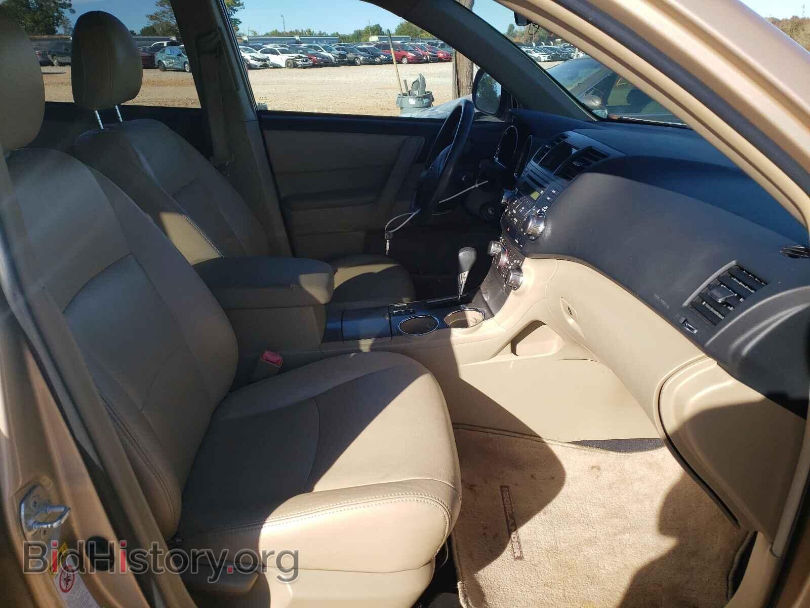 2011 TOYOTA HIGHLANDER - VIN: 5TDBK3EH2BS047615 - Фото 5