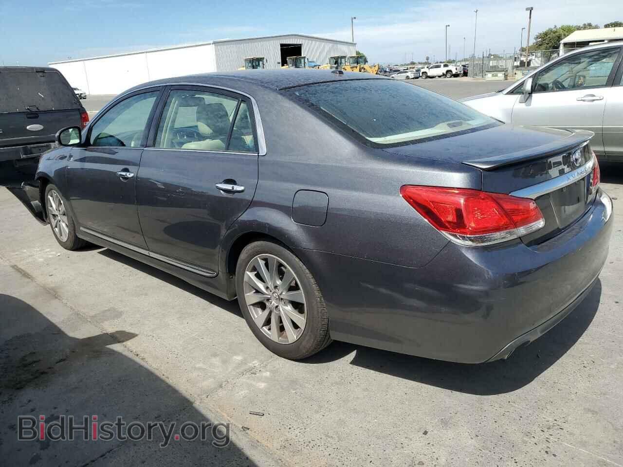 2011 TOYOTA AVALON - VIN: 4T1BK3DB0BU438377 - Фото 2