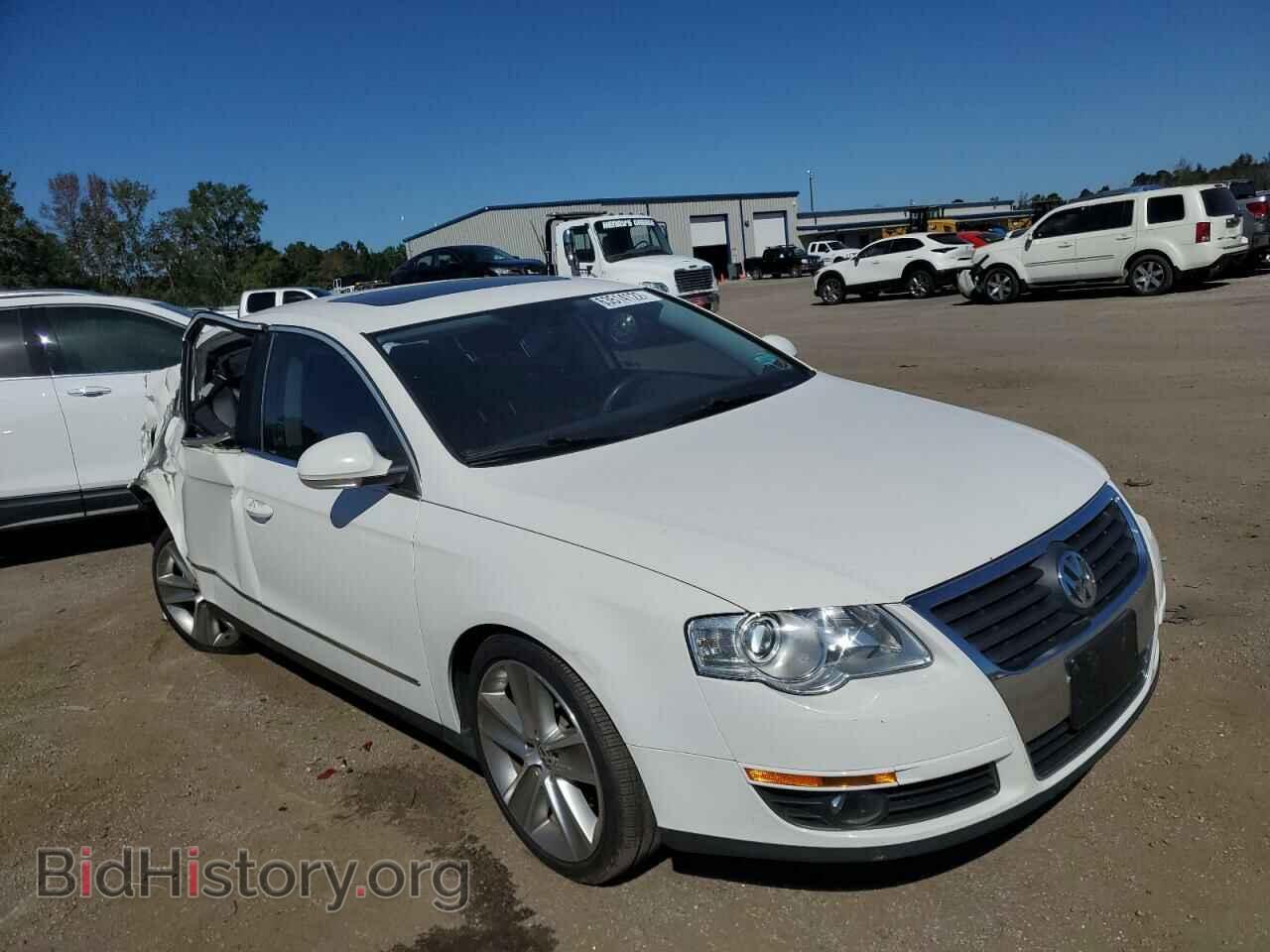 Фотография WVWJM7AN6AE143292 - VOLKSWAGEN PASSAT 2010
