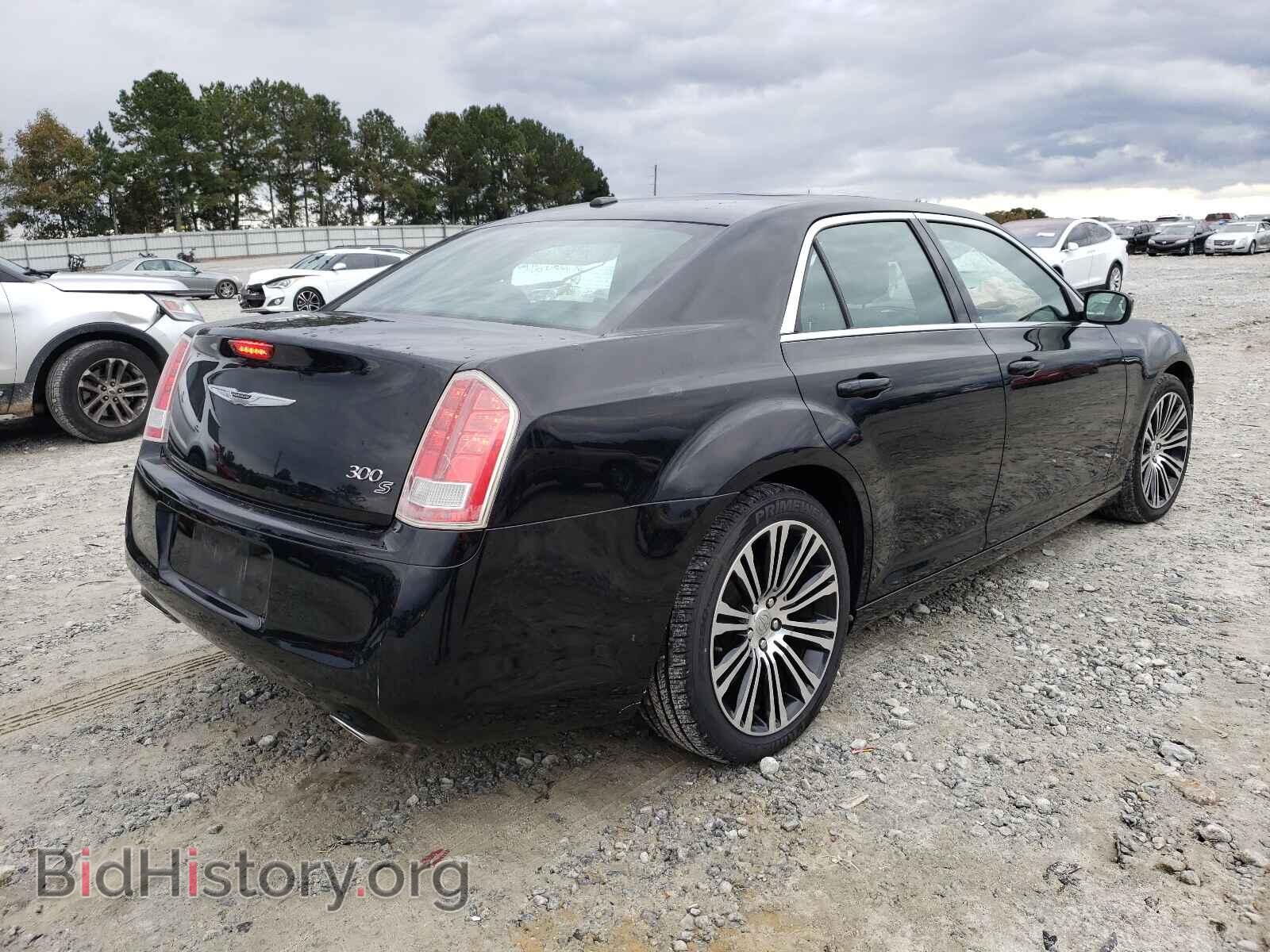 2013 CHRYSLER 300 - VIN: 2C3CCABT0DH652799 - Фото 4