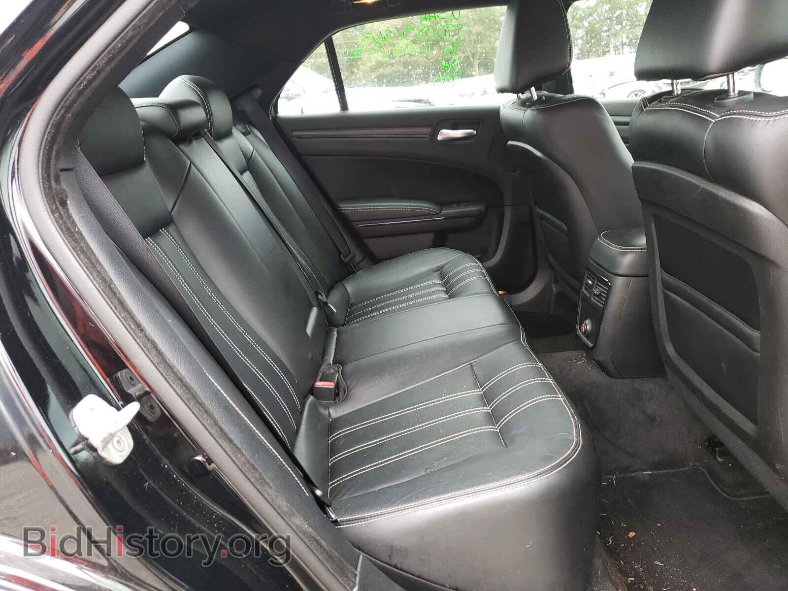 2013 CHRYSLER 300 - VIN: 2C3CCABT0DH652799 - Фото 6
