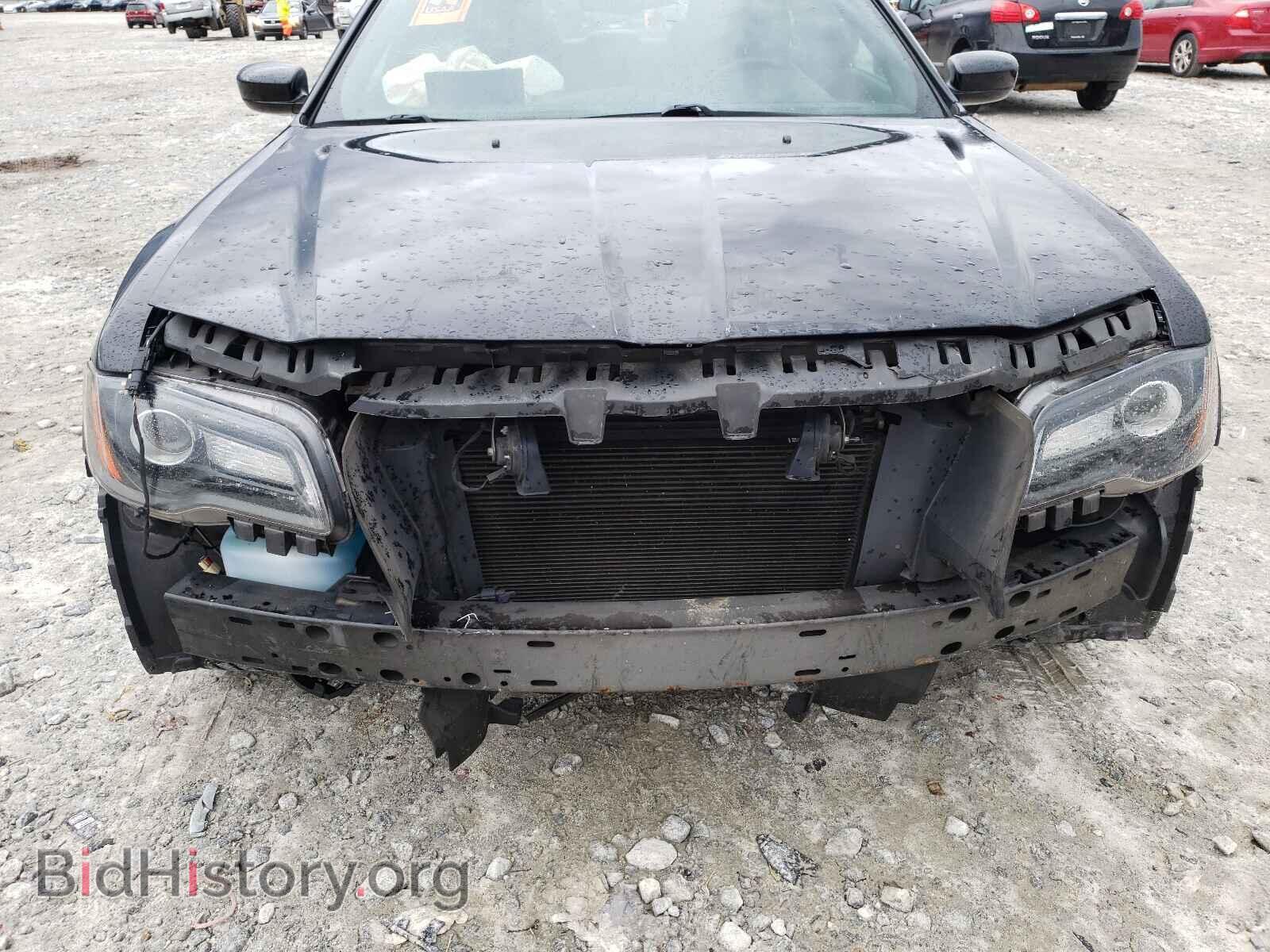 2013 CHRYSLER 300 - VIN: 2C3CCABT0DH652799 - Фото 9
