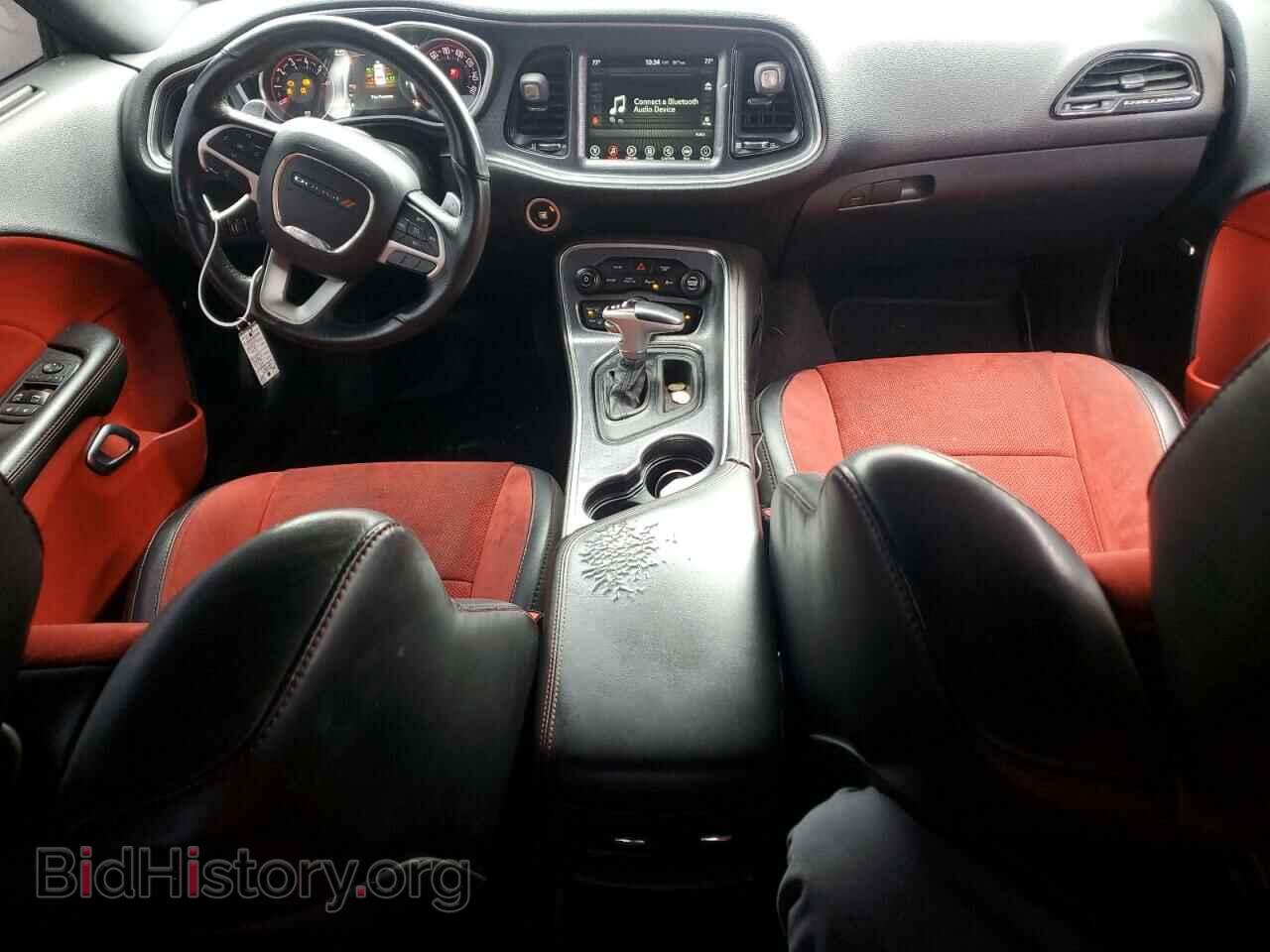 2017 DODGE CHALLENGER - VIN: 2C3CDZGG2HH555892 - Фото 8