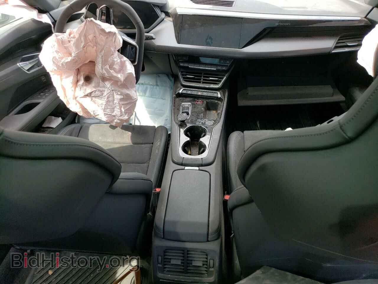2022 AUDI E-TRON GT - VIN: WAUCJBFW5N7004381 - Фото 8