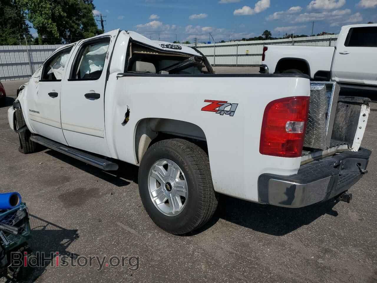 2011 CHEVROLET ALL Models - VIN: 3GCPKSE37BG191440 - Фото 2