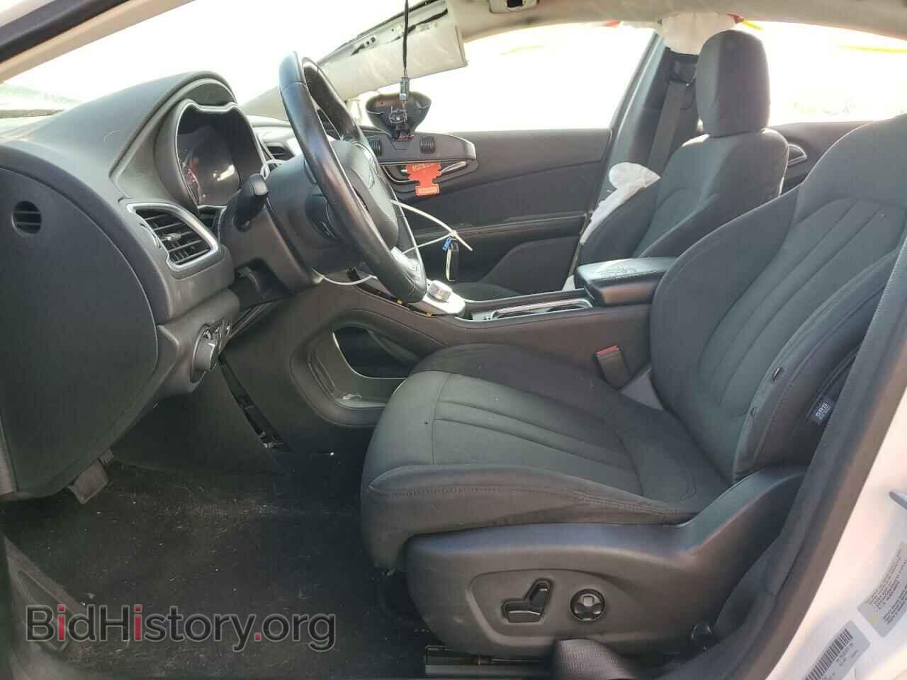 2015 CHRYSLER 200 - VIN: 1C3CCCAB6FN747382 - Фото 7
