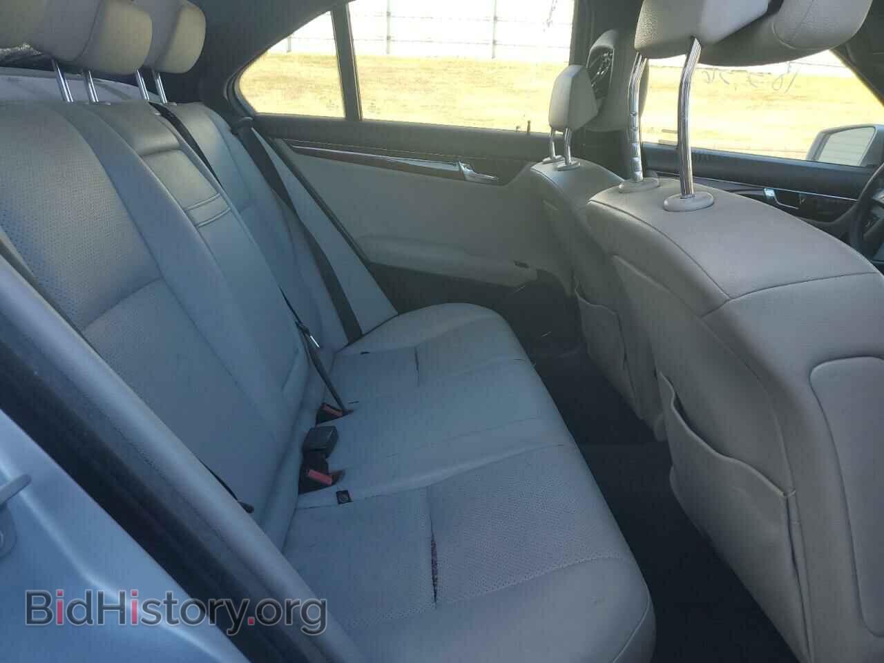2011 MERCEDES-BENZ C-CLASS - VIN: WDDGF5EB9BA452245 - Фото 5
