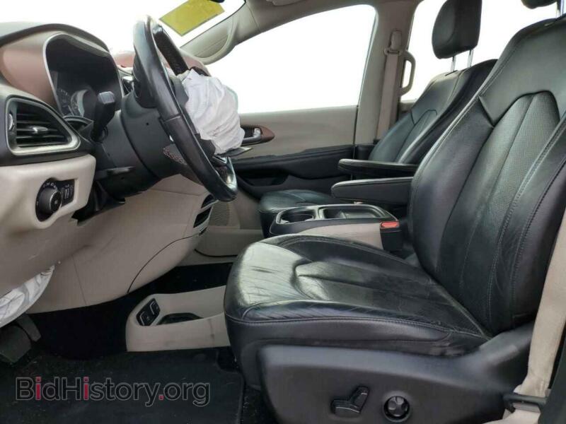 2018 Chrysler PACIFICA (VIN 2C4RC1BG1JR110139) — photo 7 of 13