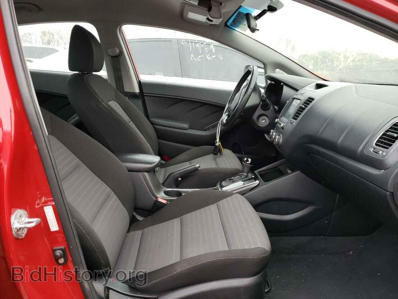 2017 KIA FORTE - VIN: 3KPFL4A78HE014607 - Photo 5