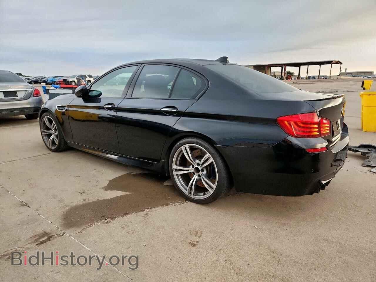 2014 BMW M5 - VIN: WBSFV9C53ED593238 - Photo 2
