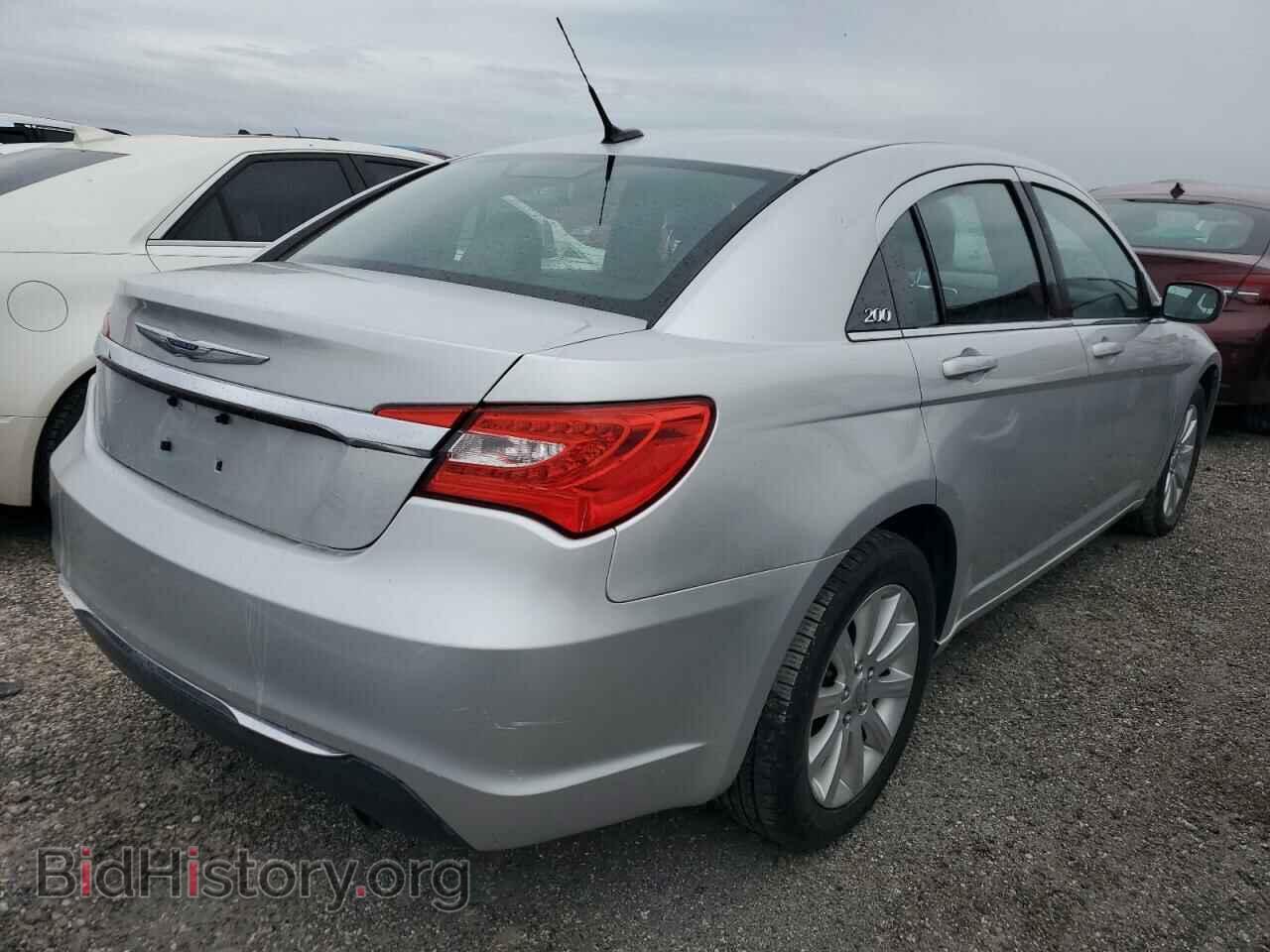 2011 CHRYSLER 200 - VIN: 1C3BC1FB1BN527814 - Фото 4
