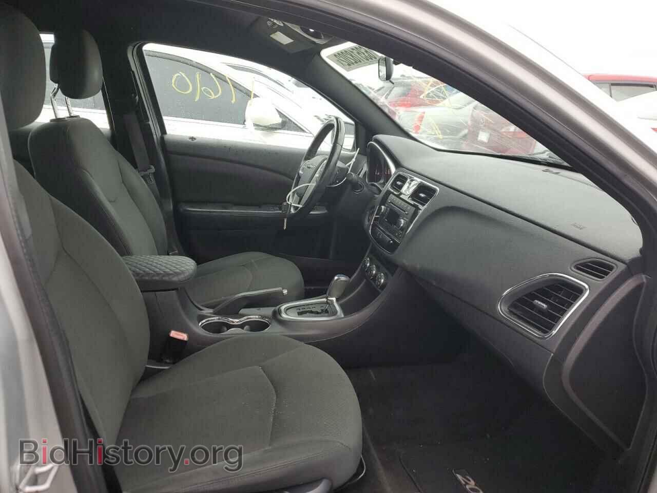 2011 CHRYSLER 200 - VIN: 1C3BC1FB1BN527814 - Фото 5