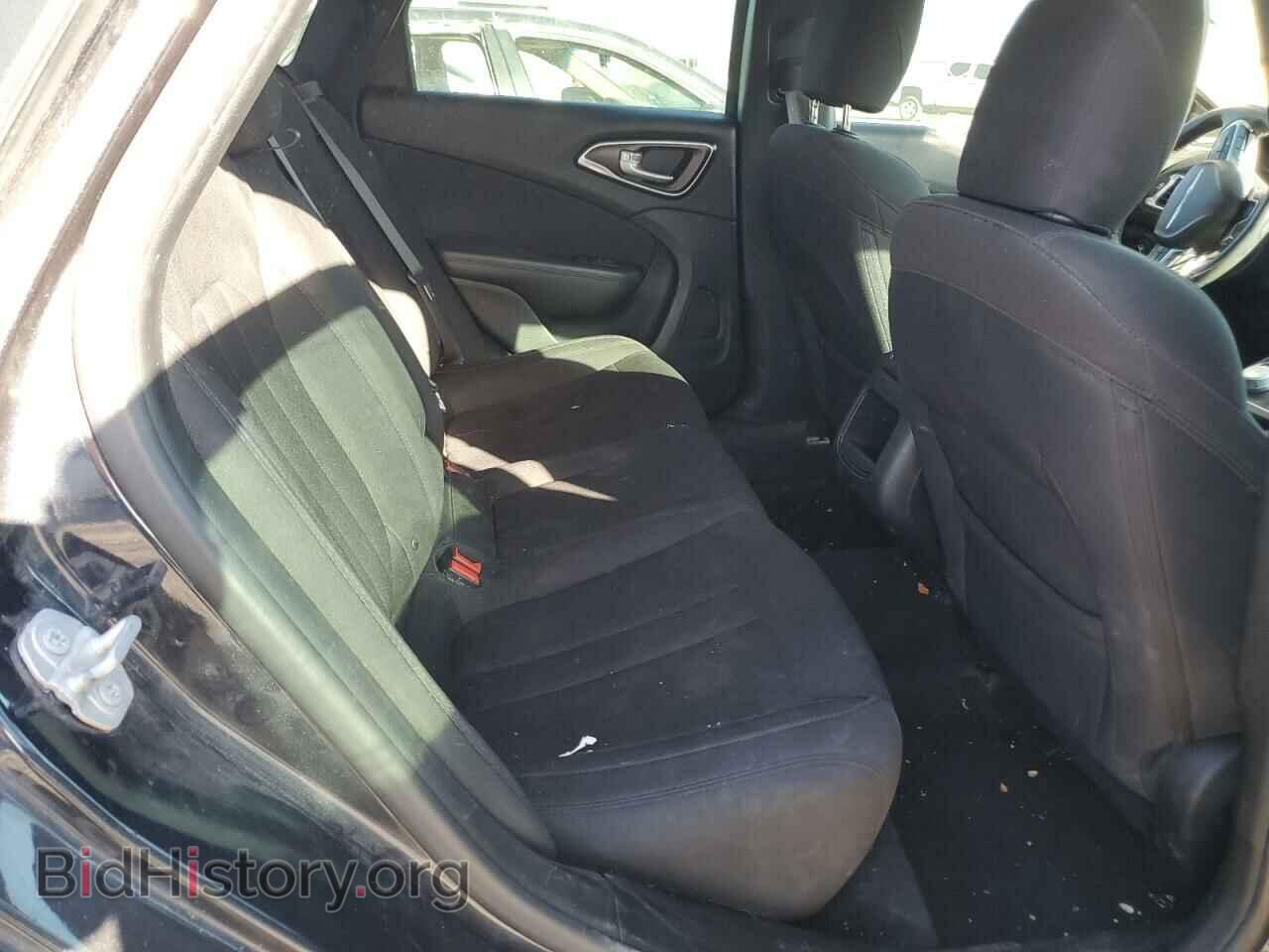 2016 CHRYSLER 200 - VIN: 1C3CCCAB0GN174030 - Фото 6