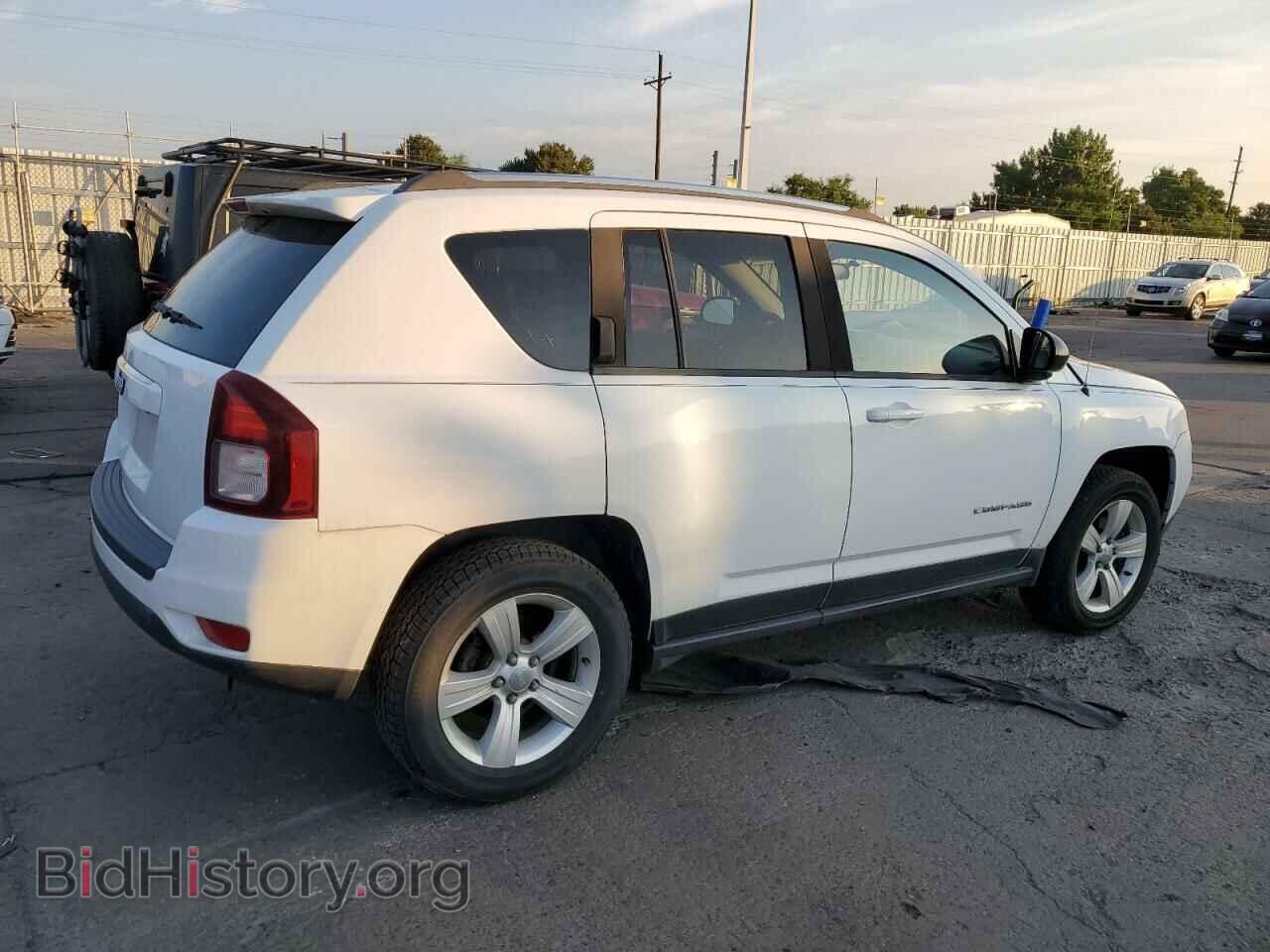 2014 JEEP COMPASS - VIN: 1C4NJDBBXED828226 - Photo 3