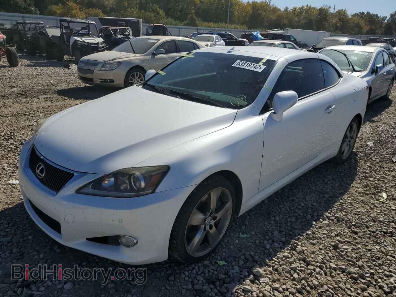 2011 LEXUS IS - VIN: JTHFE2C25B2506546 - Фото 2