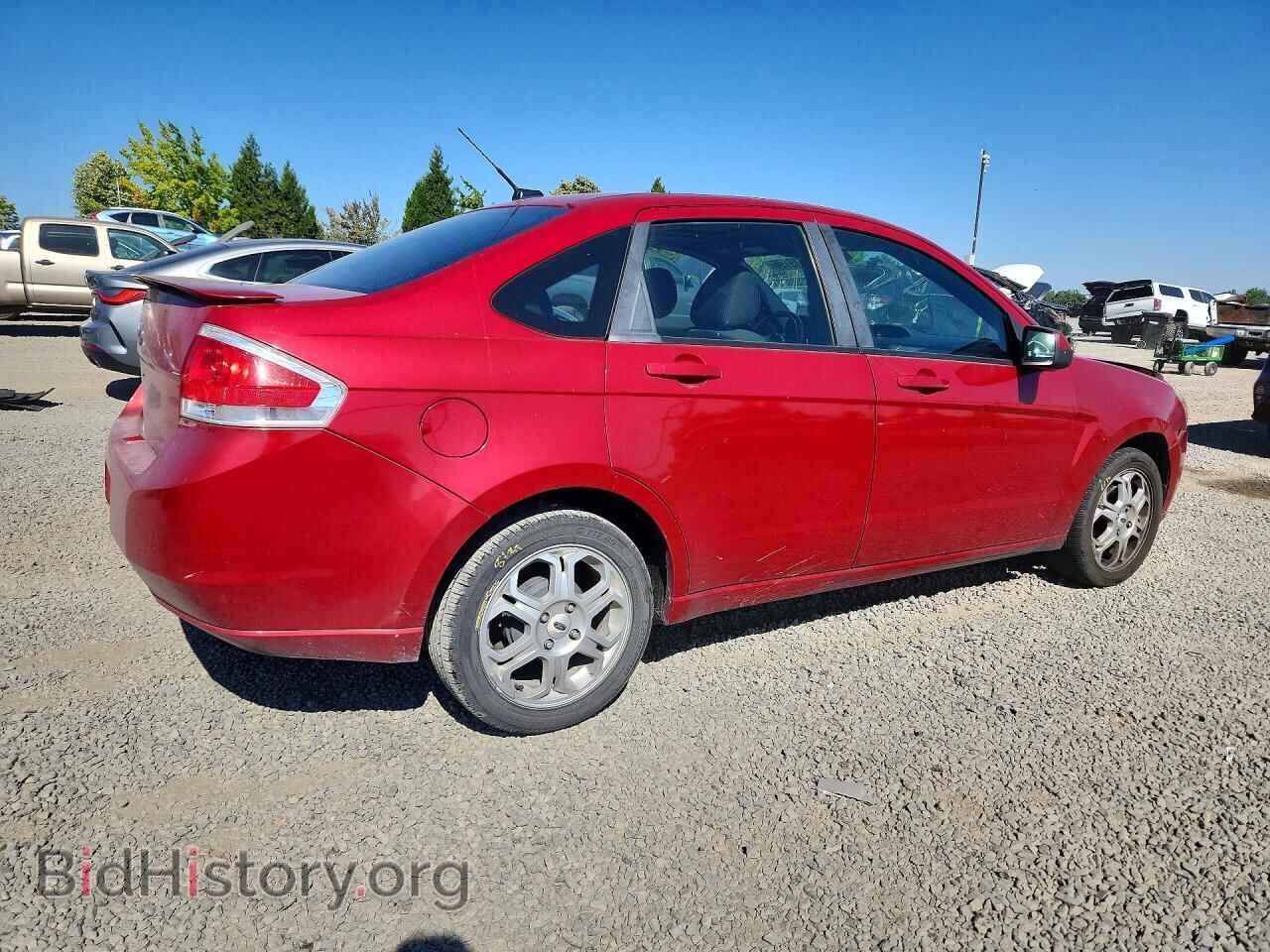 2009 FORD FOCUS - VIN: 1FAHP36N19W227555 - Photo 3