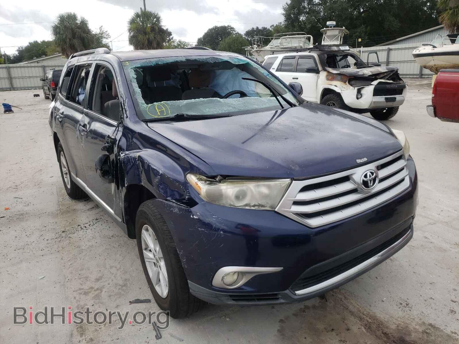 Фотография 5TDBK3EH1CS147979 - TOYOTA HIGHLANDER 2012