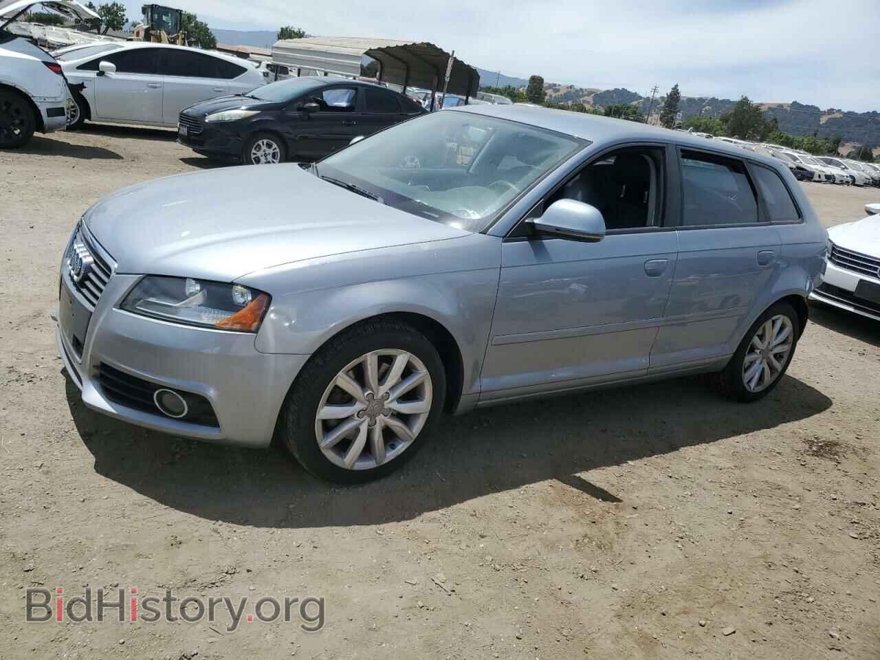 Фотография WAUBEBFM0AA115948 - AUDI A3 2010