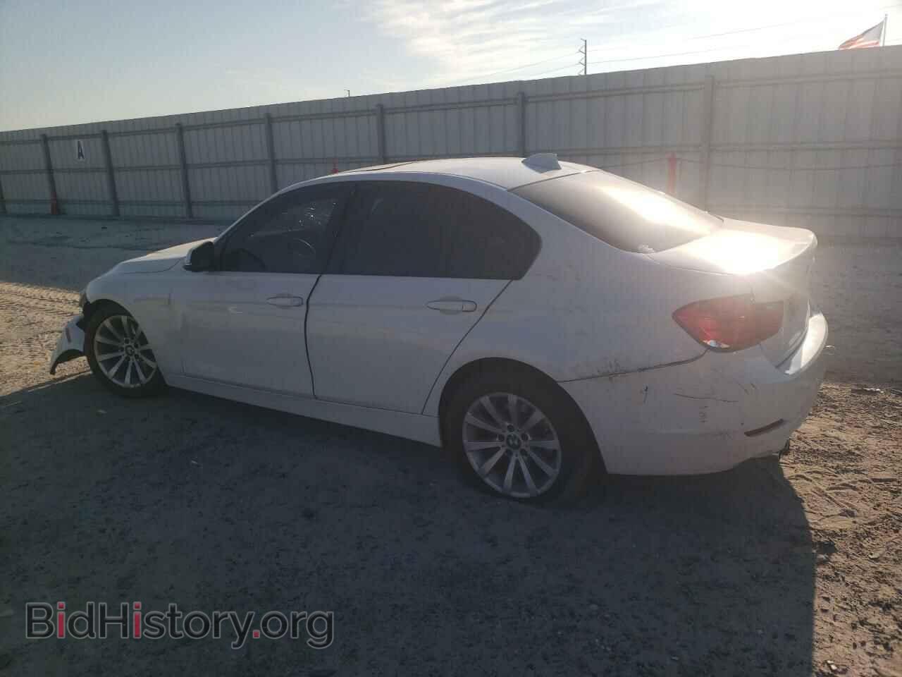 2015 BMW 3 SERIES - VIN: WBA3A5C51FF607770 - Фото 2