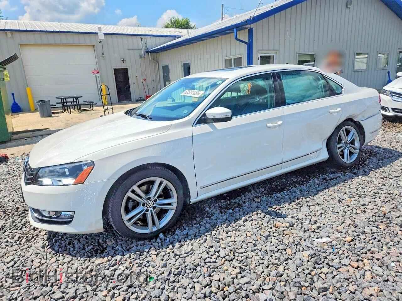 Фотография 1VWBS7A38FC045146 - VOLKSWAGEN PASSAT 2015